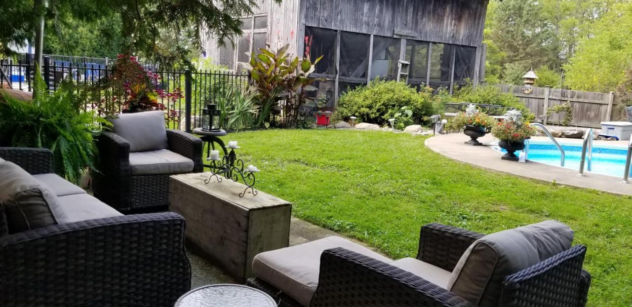 The Walnut Grove Bnb Harrow Exteriér fotografie