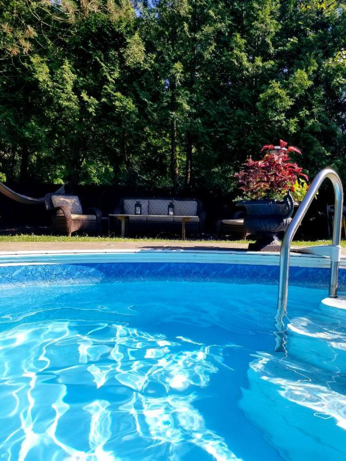 The Walnut Grove Bnb Harrow Exteriér fotografie