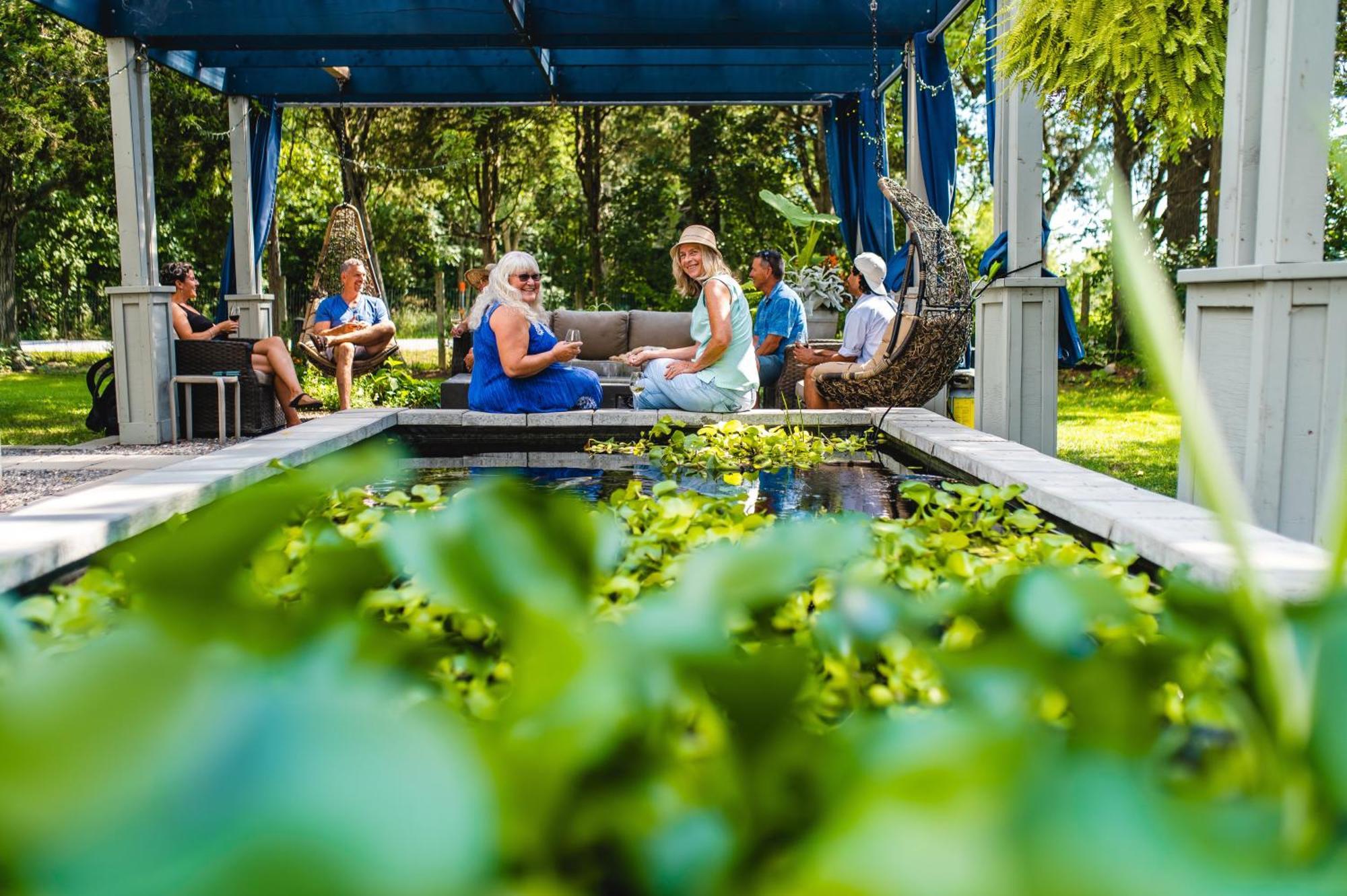 The Walnut Grove Bnb Harrow Exteriér fotografie